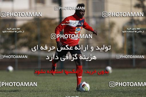 1692856, Tehran, , Persepolis Football Team Training Session on 2017/12/08 at Kheyrieh Amal Stadium