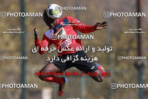 1692875, Tehran, , Persepolis Football Team Training Session on 2017/12/08 at Kheyrieh Amal Stadium