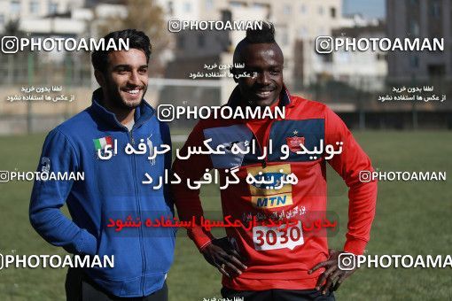 1692839, Tehran, , Persepolis Football Team Training Session on 2017/12/08 at Kheyrieh Amal Stadium