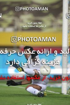 1695331, Isfahan, , Final 2020–21 Iranian Hazfi Cup, Khorramshahr Cup, Foulad Khouzestan (4) 0 v 0 (2) Esteghlal on 2021/08/08 at Naghsh-e Jahan Stadium