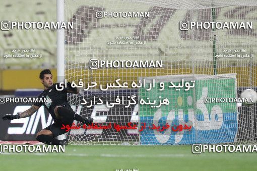 1694944, Isfahan, , Final 2020–21 Iranian Hazfi Cup, Khorramshahr Cup, Foulad Khouzestan (4) 0 v 0 (2) Esteghlal on 2021/08/08 at Naghsh-e Jahan Stadium