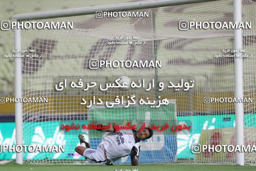 1694982, Isfahan, , Final 2020–21 Iranian Hazfi Cup, Khorramshahr Cup, Foulad Khouzestan (4) 0 v 0 (2) Esteghlal on 2021/08/08 at Naghsh-e Jahan Stadium