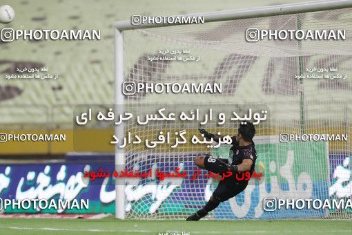 1695019, Isfahan, , Final 2020–21 Iranian Hazfi Cup, Khorramshahr Cup, Foulad Khouzestan (4) 0 v 0 (2) Esteghlal on 2021/08/08 at Naghsh-e Jahan Stadium