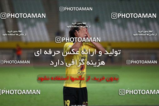 1696139, Isfahan, , Iran Football Pro League، Persian Gulf Cup، Week 6، First Leg، Sepahan 2 v 0 Zob Ahan Esfahan on 2019/10/04 at Naghsh-e Jahan Stadium