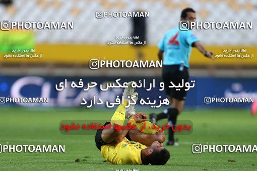 1696167, Isfahan, , Iran Football Pro League، Persian Gulf Cup، Week 6، First Leg، Sepahan 2 v 0 Zob Ahan Esfahan on 2019/10/04 at Naghsh-e Jahan Stadium
