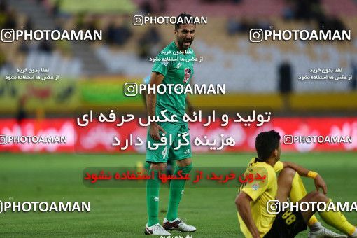 1696108, Isfahan, , Iran Football Pro League، Persian Gulf Cup، Week 6، First Leg، Sepahan 2 v 0 Zob Ahan Esfahan on 2019/10/04 at Naghsh-e Jahan Stadium