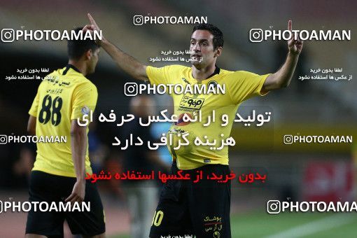 1696235, Isfahan, , Iran Football Pro League، Persian Gulf Cup، Week 6، First Leg، Sepahan 2 v 0 Zob Ahan Esfahan on 2019/10/04 at Naghsh-e Jahan Stadium