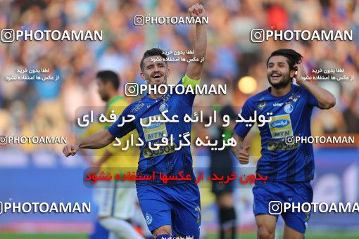1699480, Tehran, , Iran Football Pro League، Persian Gulf Cup، Week 10، First Leg، Esteghlal 5 v 0 Sanat Naft Abadan on 2019/11/05 at Azadi Stadium