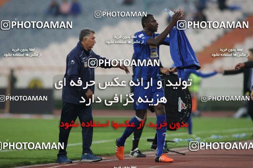 1699656, Tehran, , Iran Football Pro League، Persian Gulf Cup، Week 10، First Leg، Esteghlal 5 v 0 Sanat Naft Abadan on 2019/11/05 at Azadi Stadium