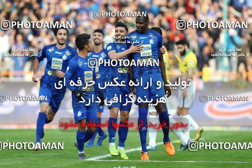 1699346, Iran Football Pro League، Persian Gulf Cup، Week 10، First Leg، 2019/11/05، Tehran، Azadi Stadium، Esteghlal 5 - 0 Sanat Naft Abadan