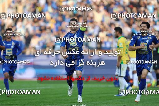 1699395, Tehran, , Iran Football Pro League، Persian Gulf Cup، Week 10، First Leg، Esteghlal 5 v 0 Sanat Naft Abadan on 2019/11/05 at Azadi Stadium
