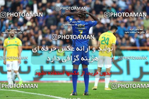 1699393, Tehran, , Iran Football Pro League، Persian Gulf Cup، Week 10، First Leg، Esteghlal 5 v 0 Sanat Naft Abadan on 2019/11/05 at Azadi Stadium