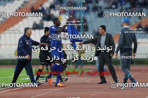1699378, Tehran, , Iran Football Pro League، Persian Gulf Cup، Week 10، First Leg، Esteghlal 5 v 0 Sanat Naft Abadan on 2019/11/05 at Azadi Stadium