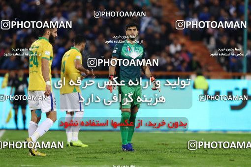 1699389, Tehran, , Iran Football Pro League، Persian Gulf Cup، Week 10، First Leg، Esteghlal 5 v 0 Sanat Naft Abadan on 2019/11/05 at Azadi Stadium