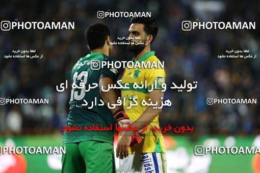 1699367, Tehran, , Iran Football Pro League، Persian Gulf Cup، Week 10، First Leg، Esteghlal 5 v 0 Sanat Naft Abadan on 2019/11/05 at Azadi Stadium
