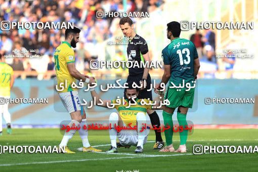 1699356, Tehran, , Iran Football Pro League، Persian Gulf Cup، Week 10، First Leg، Esteghlal 5 v 0 Sanat Naft Abadan on 2019/11/05 at Azadi Stadium