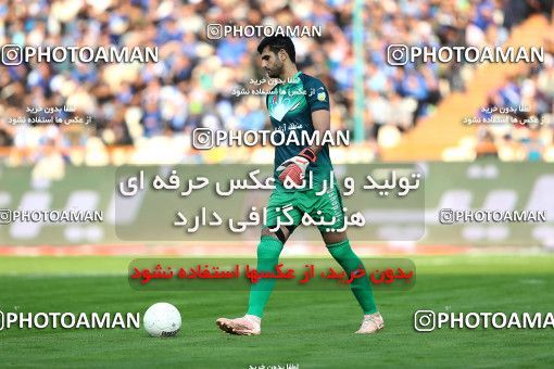 1699411, Tehran, , Iran Football Pro League، Persian Gulf Cup، Week 10، First Leg، Esteghlal 5 v 0 Sanat Naft Abadan on 2019/11/05 at Azadi Stadium
