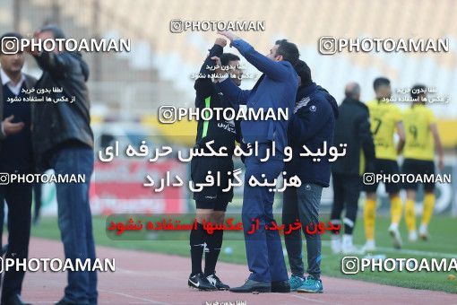 1700757, Isfahan, , Iran Football Pro League، Persian Gulf Cup، Week 12، First Leg، Sepahan 2 v 2 Esteghlal on 2019/11/30 at Naghsh-e Jahan Stadium