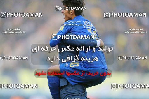 1700777, Isfahan, , Iran Football Pro League، Persian Gulf Cup، Week 12، First Leg، Sepahan 2 v 2 Esteghlal on 2019/11/30 at Naghsh-e Jahan Stadium