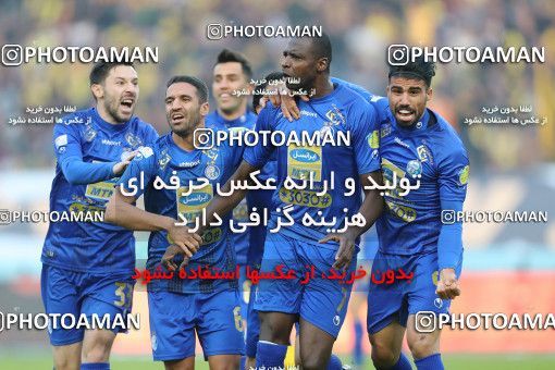 1700805, Isfahan, , Iran Football Pro League، Persian Gulf Cup، Week 12، First Leg، Sepahan 2 v 2 Esteghlal on 2019/11/30 at Naghsh-e Jahan Stadium