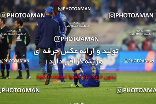 1700779, Isfahan, , Iran Football Pro League، Persian Gulf Cup، Week 12، First Leg، Sepahan 2 v 2 Esteghlal on 2019/11/30 at Naghsh-e Jahan Stadium