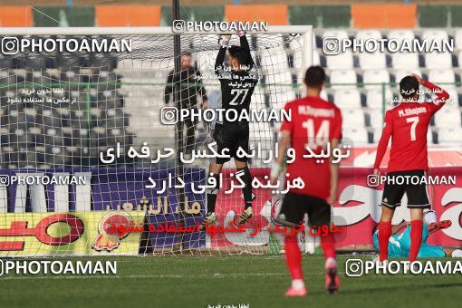 1700969, Tehran,Shahr Qods, , Iran Football Pro League، Persian Gulf Cup، Week 12، First Leg، Paykan 2 v 3 Tractor Sazi on 2019/12/28 at Shahr-e Qods Stadium