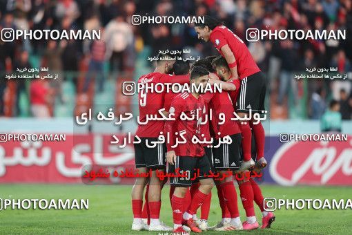 1700847, Tehran,Shahr Qods, , Iran Football Pro League، Persian Gulf Cup، Week 12، First Leg، Paykan 2 v 3 Tractor Sazi on 2019/12/28 at Shahr-e Qods Stadium