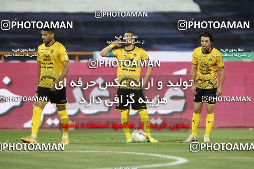 1701983, Tehran, , لیگ برتر فوتبال ایران، Persian Gulf Cup، Week 30، Second Leg، Esteghlal 1 v 2 Sepahan on 2021/07/30 at Azadi Stadium
