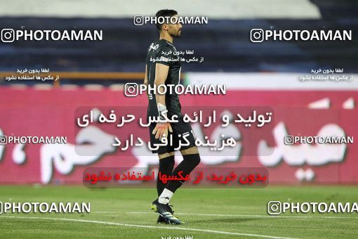 1701918, Tehran, , لیگ برتر فوتبال ایران، Persian Gulf Cup، Week 30، Second Leg، Esteghlal 1 v 2 Sepahan on 2021/07/30 at Azadi Stadium