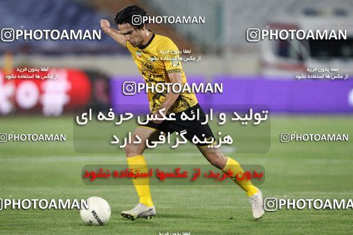 1701909, Tehran, , لیگ برتر فوتبال ایران، Persian Gulf Cup، Week 30، Second Leg، Esteghlal 1 v 2 Sepahan on 2021/07/30 at Azadi Stadium
