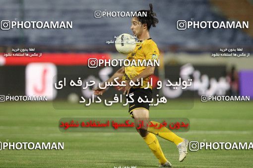 1701887, Tehran, , لیگ برتر فوتبال ایران، Persian Gulf Cup، Week 30، Second Leg، Esteghlal 1 v 2 Sepahan on 2021/07/30 at Azadi Stadium