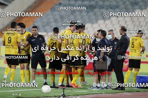 1701828, Tehran, , لیگ برتر فوتبال ایران، Persian Gulf Cup، Week 30، Second Leg، Esteghlal 1 v 2 Sepahan on 2021/07/30 at Azadi Stadium