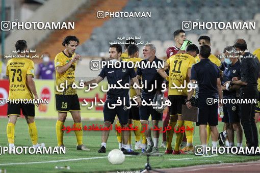 1701985, Tehran, , لیگ برتر فوتبال ایران، Persian Gulf Cup، Week 30، Second Leg، Esteghlal 1 v 2 Sepahan on 2021/07/30 at Azadi Stadium