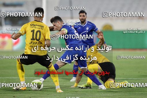 1702038, Tehran, , لیگ برتر فوتبال ایران، Persian Gulf Cup، Week 30، Second Leg، Esteghlal 1 v 2 Sepahan on 2021/07/30 at Azadi Stadium
