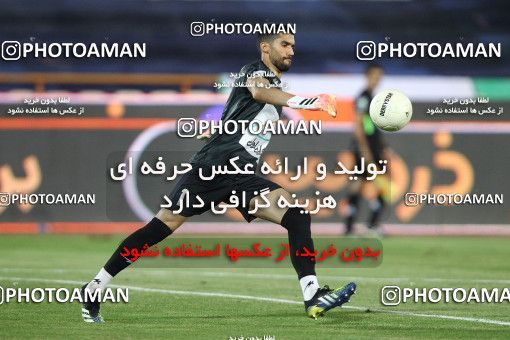 1702129, Tehran, , لیگ برتر فوتبال ایران، Persian Gulf Cup، Week 30، Second Leg، Esteghlal 1 v 2 Sepahan on 2021/07/30 at Azadi Stadium