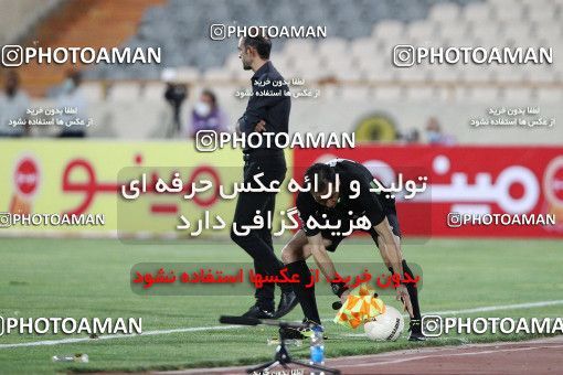 1701882, Tehran, , لیگ برتر فوتبال ایران، Persian Gulf Cup، Week 30، Second Leg، Esteghlal 1 v 2 Sepahan on 2021/07/30 at Azadi Stadium