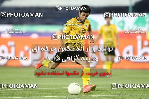1702091, Tehran, , لیگ برتر فوتبال ایران، Persian Gulf Cup، Week 30، Second Leg، Esteghlal 1 v 2 Sepahan on 2021/07/30 at Azadi Stadium