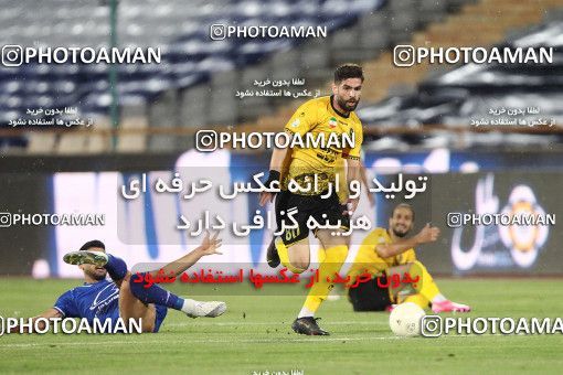 1702072, Tehran, , لیگ برتر فوتبال ایران، Persian Gulf Cup، Week 30، Second Leg، Esteghlal 1 v 2 Sepahan on 2021/07/30 at Azadi Stadium