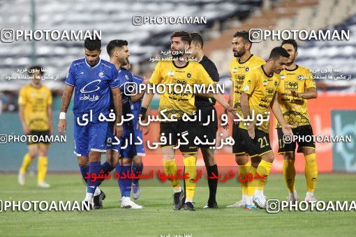 1701836, Tehran, , لیگ برتر فوتبال ایران، Persian Gulf Cup، Week 30، Second Leg، Esteghlal 1 v 2 Sepahan on 2021/07/30 at Azadi Stadium