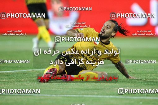 1702068, Tehran, , لیگ برتر فوتبال ایران، Persian Gulf Cup، Week 30، Second Leg، Esteghlal 1 v 2 Sepahan on 2021/07/30 at Azadi Stadium
