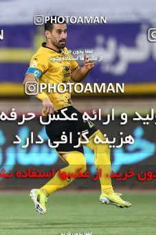 1704589, Isfahan, Iran, لیگ برتر فوتبال ایران، Persian Gulf Cup، Week 29، Second Leg، Sepahan 2 v 0 Zob Ahan Esfahan on 2021/07/25 at Naghsh-e Jahan Stadium