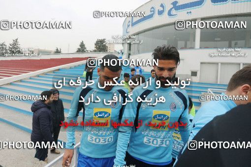 1706676, Tehran, , Esteghlal Football Team Training Session on 2018/02/27 at Sanaye Defa Stadium