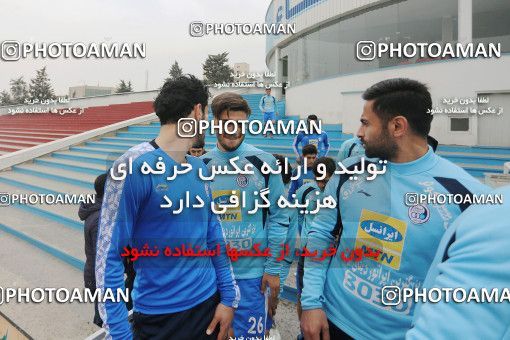 1706679, Tehran, , Esteghlal Football Team Training Session on 2018/02/27 at Sanaye Defa Stadium