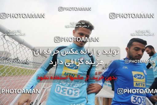 1706660, Tehran, , Esteghlal Football Team Training Session on 2018/02/27 at Sanaye Defa Stadium