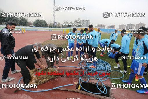 1706673, Tehran, , Esteghlal Football Team Training Session on 2018/02/27 at Sanaye Defa Stadium