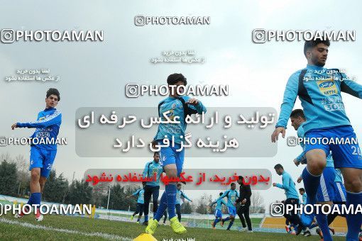 1706620, Tehran, , Esteghlal Football Team Training Session on 2018/02/27 at Sanaye Defa Stadium