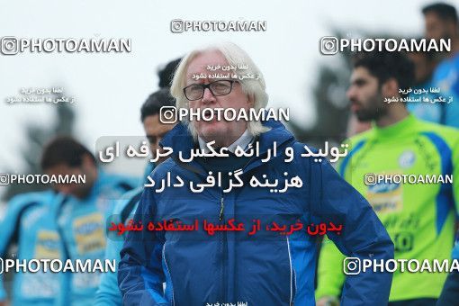 1706642, Tehran, , Esteghlal Football Team Training Session on 2018/02/27 at Sanaye Defa Stadium