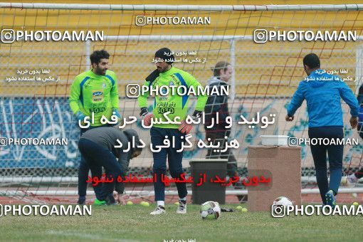 1706604, Tehran, , Esteghlal Football Team Training Session on 2018/02/27 at Sanaye Defa Stadium