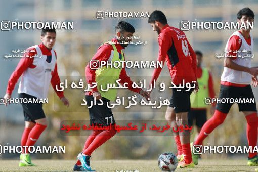 1706880, Tehran, , Persepolis Football Team Training Session on 2018/01/01 at Research Institute of Petroleum Industry