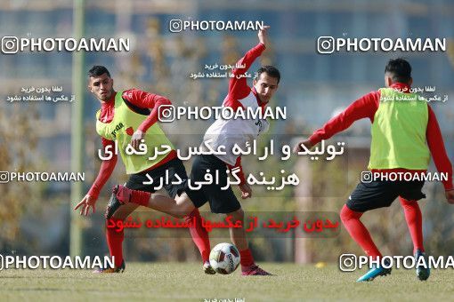1706780, Tehran, , Persepolis Football Team Training Session on 2018/01/01 at Research Institute of Petroleum Industry